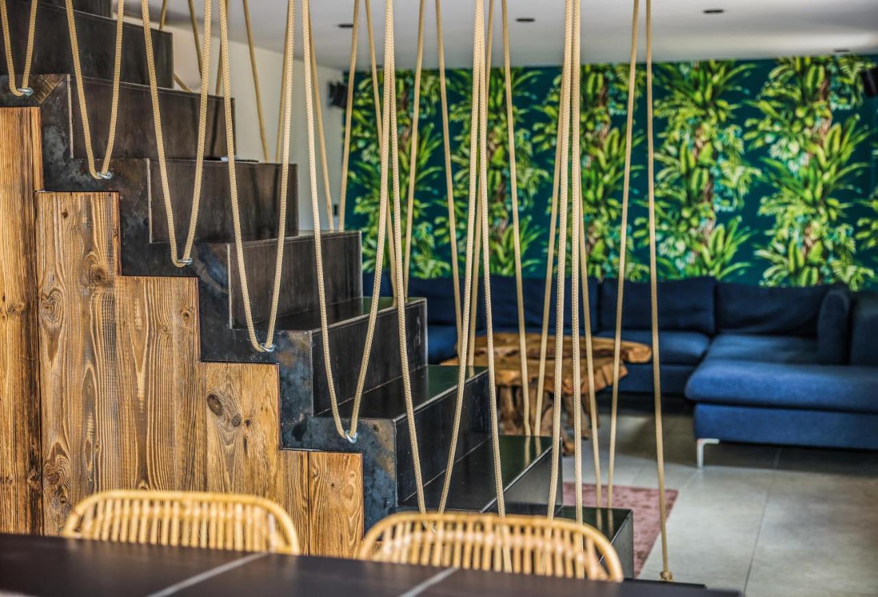 Casa Jungle ! Superb Duplex Apartment, Place Des Lices ! แซ็ง-ทรอเป ภายนอก รูปภาพ