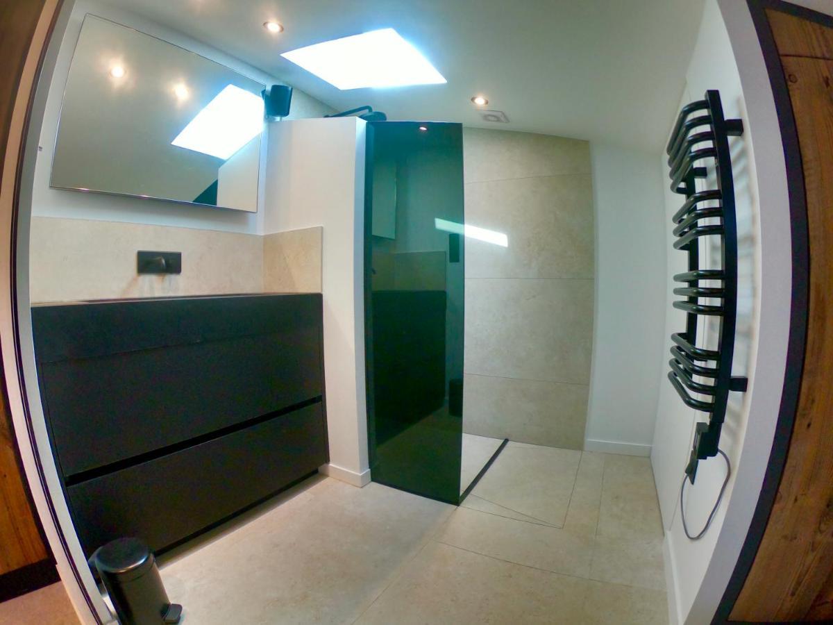 Casa Jungle ! Superb Duplex Apartment, Place Des Lices ! แซ็ง-ทรอเป ภายนอก รูปภาพ