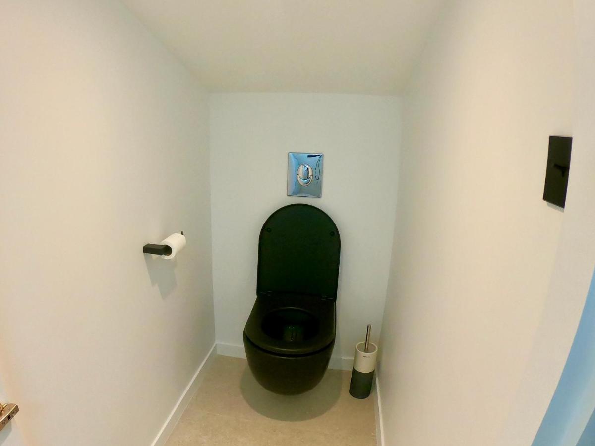 Casa Jungle ! Superb Duplex Apartment, Place Des Lices ! แซ็ง-ทรอเป ภายนอก รูปภาพ