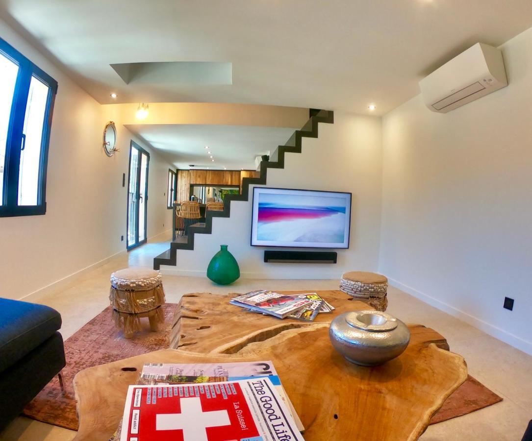 Casa Jungle ! Superb Duplex Apartment, Place Des Lices ! แซ็ง-ทรอเป ภายนอก รูปภาพ